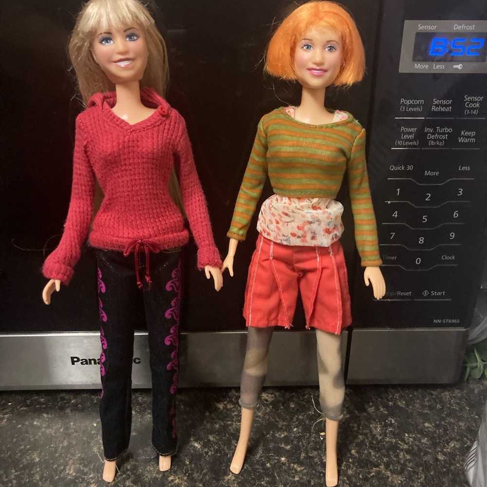 Hannah Montana dolls